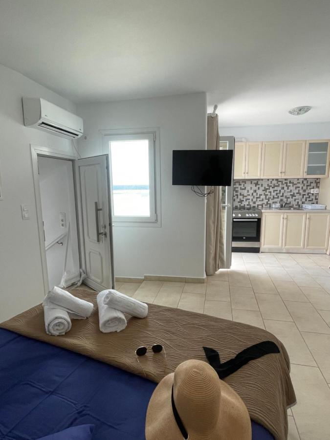 Naxos City Portara Gem Apartments מראה חיצוני תמונה